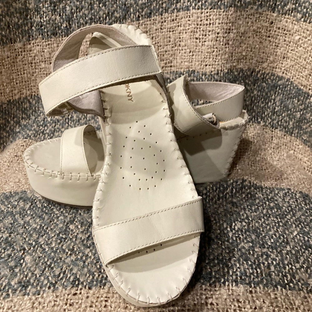 DKNY Cream Leather Women's Sandals